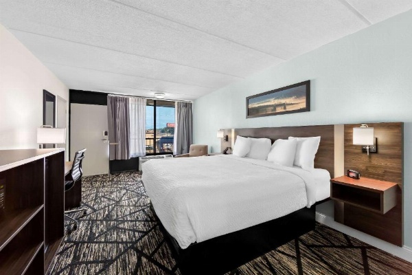 Days Inn & Suites by Wyndham Pigeon Forge image 16